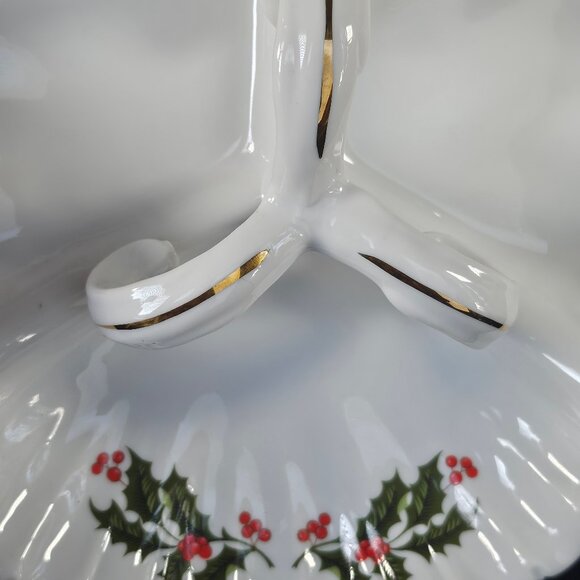 Kashima Japan 3 Section Porcelain With Holly and Berry Fancy Christmas Dish - Picture 9 of 9
